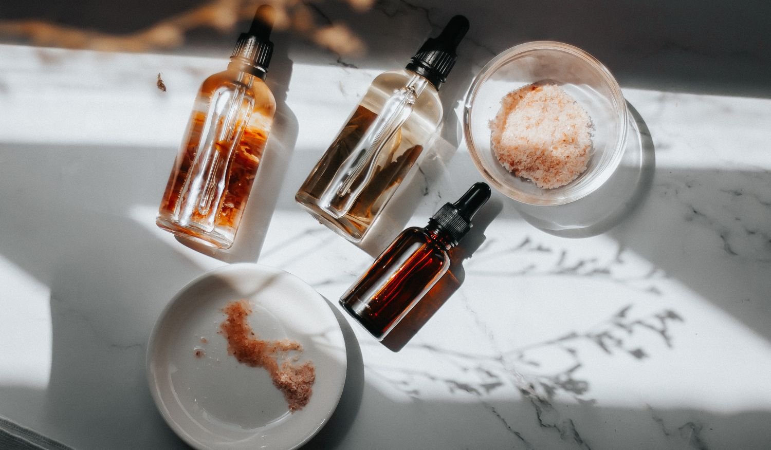 Perbedaan Essence dan Face Mist